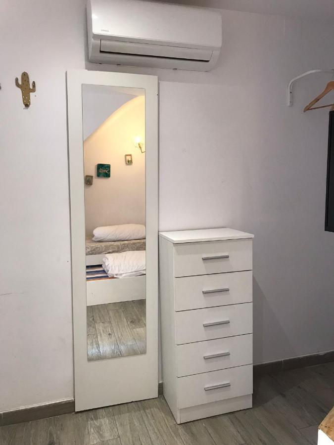 Coqueto apartamento Centro Histórico Málaga Appartamento Esterno foto